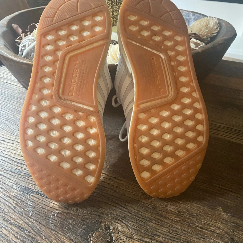 Mens Adidas NMD_r1 primeknit sneaker - Picture 3 of 9